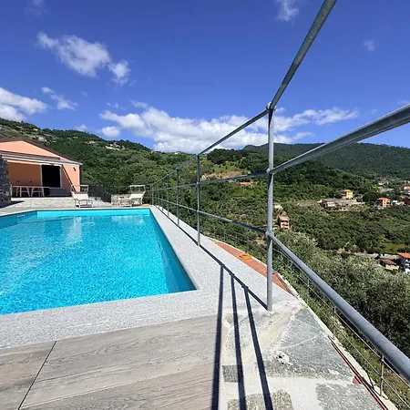 House Over The Paradise Moneglia